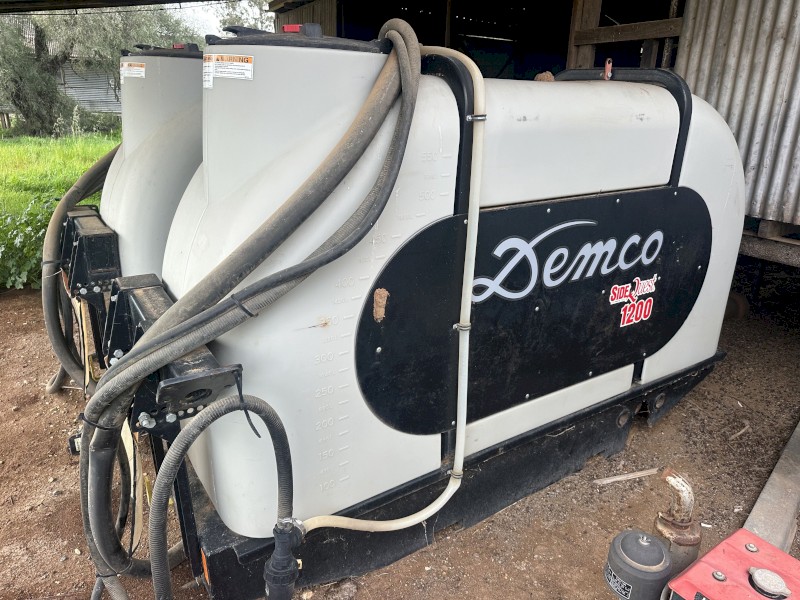 Demco Side Quest 1200 Dual Tanks suit Magnum