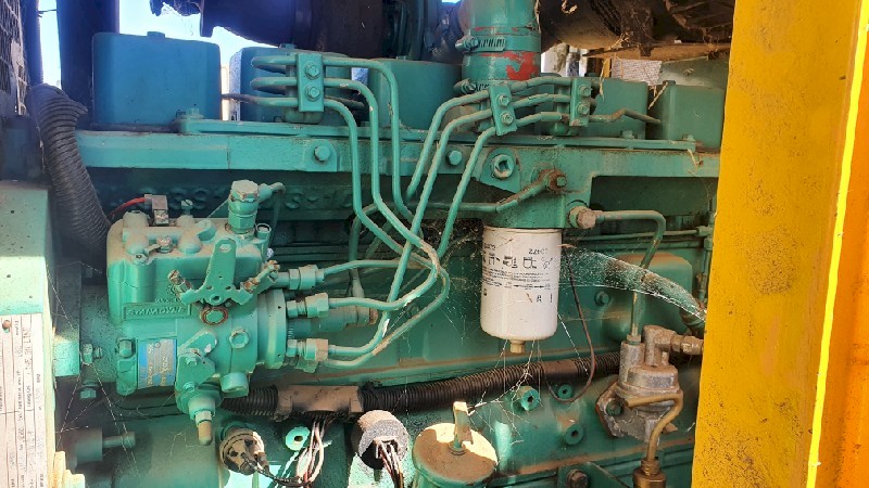 Cummings 6 cylinder turbo diesel 6BT5 9G2