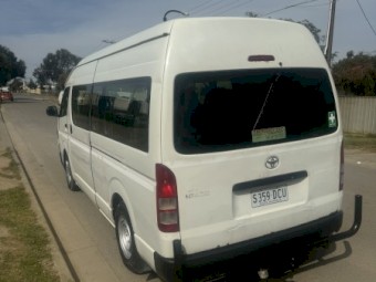 TOYOTA HIACE 2012 TURBO DESILE! 12 SEATER BUS