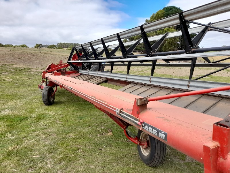 Case IH 8820 PTO 25ft Windrower
