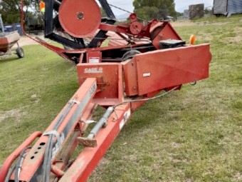 Case IH 8820 PTO 25ft Windrower