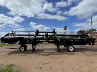 30ft MacDon D60-D Windrower Front