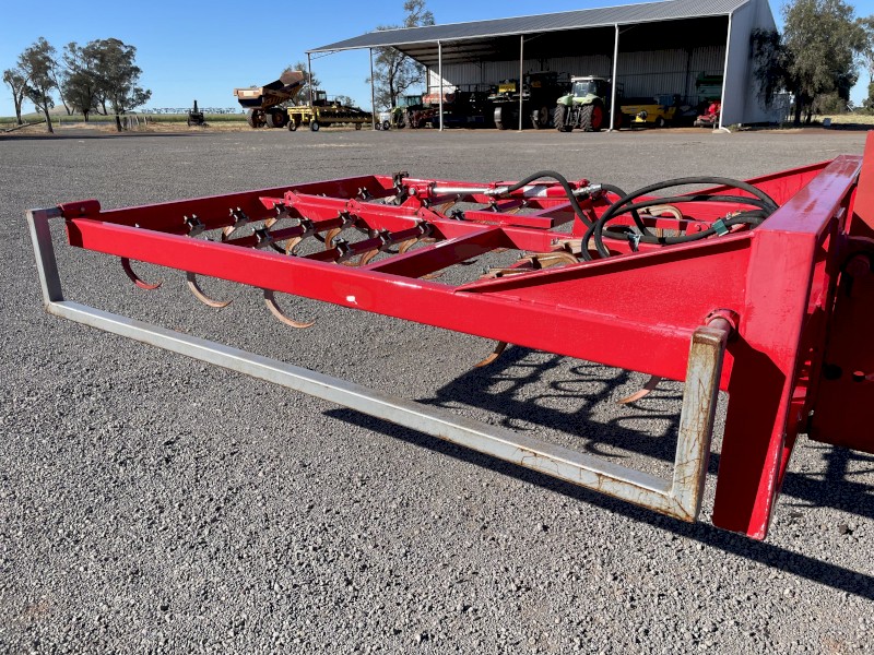 Tenpack 10 Bale Grab