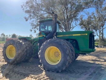 John Deere 9300 Tractor