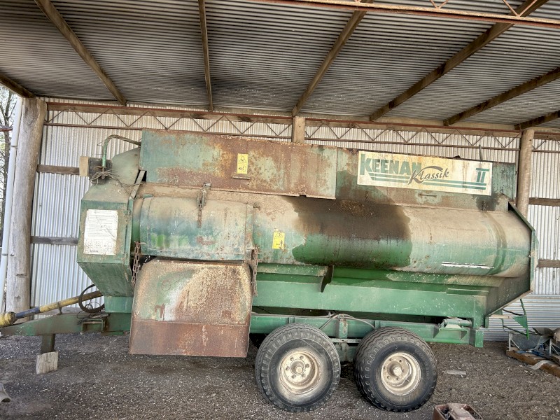 Keenan mixer wagon