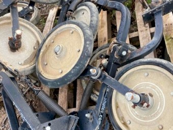 Manutec Press Wheels