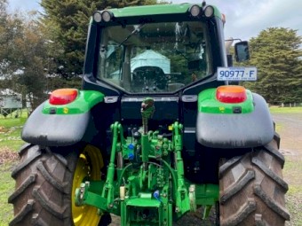 2014 John Deere 6125M Tractor