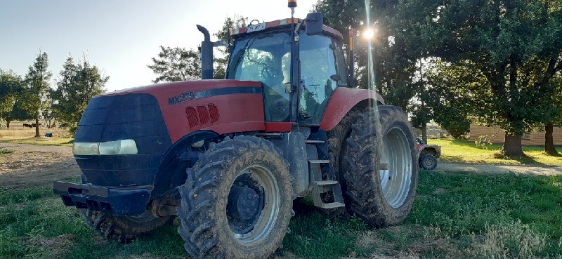 2006 CASE IH MX 275 Tractor