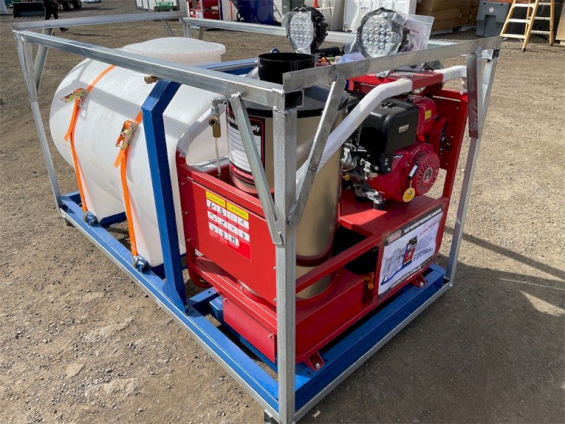 Heated Pressure washer with tank 