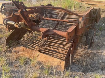 MYERS double row potato digger