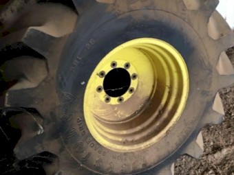 John Deere Header Rice Tyres & Rims