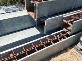 BULK GRAIN HANDLING DRAG CHAINS