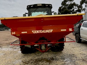 2001 Lely Centerliner SL 2700L Centronic Spreader