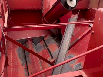 Case IH 2344 Header with Case 25ft 1010 Front