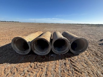 concrete water pipe 