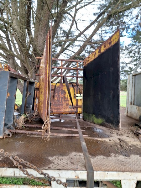 Bale grab off forklift (no gst)