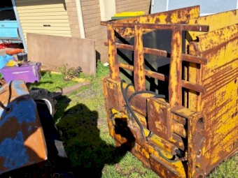 Bale grab off forklift (no gst)