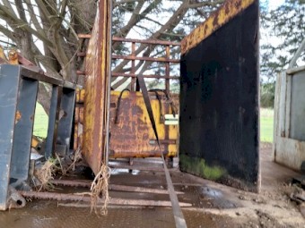 Bale grab off forklift (no gst)