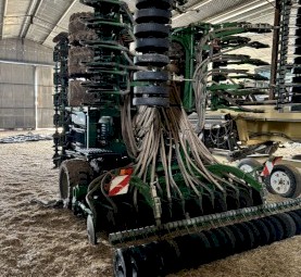 2014 Amazone Cirrus 6003-2C Air Seeder