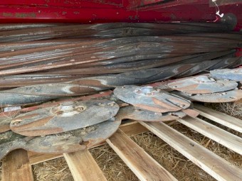 Massey Ferguson Razor Bar Mower Front