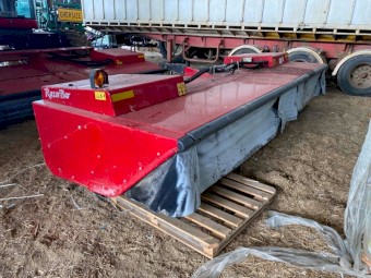 Massey Ferguson Razor Bar Mower Front