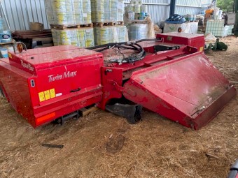 Massey Ferguson Razor Bar Mower Front