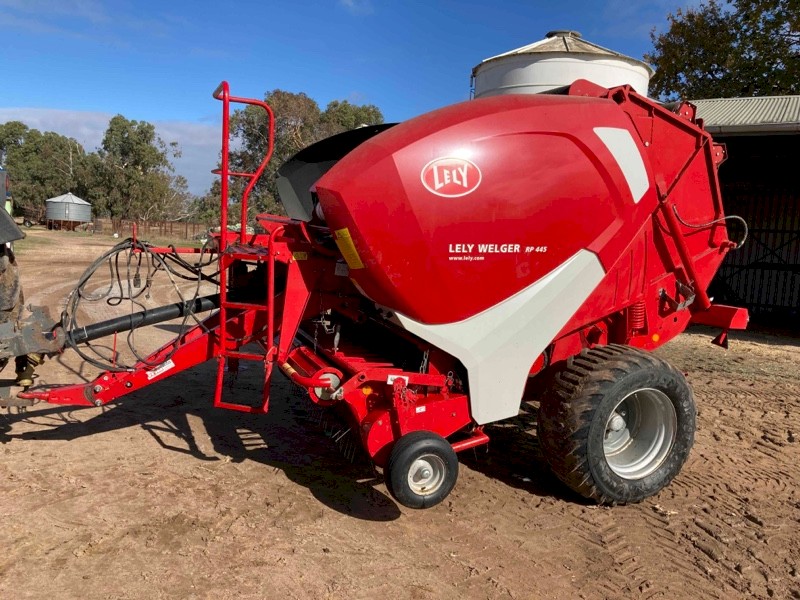 2013 Lely Welger RP445 Master