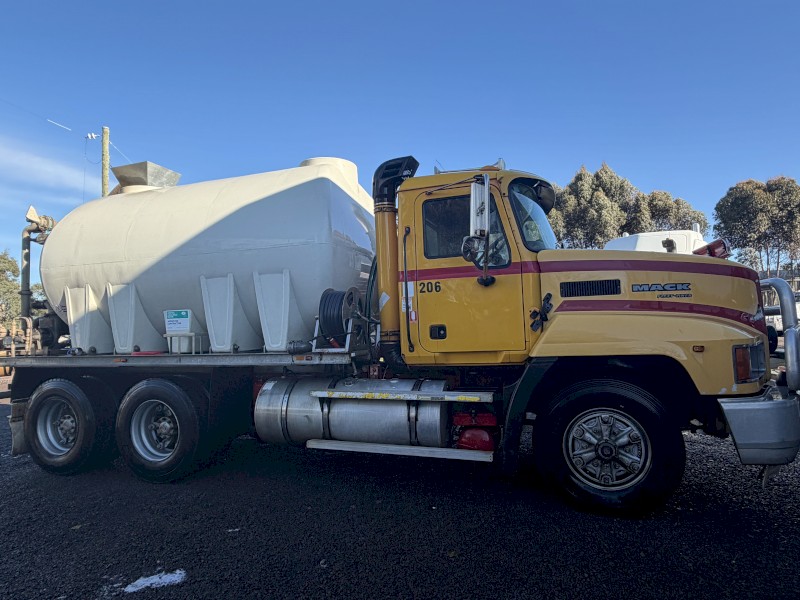 2007 Mack CH Tanker (TANK ONLY OPTION)