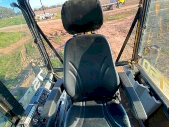 Massey Ferguson 750 Backhoe Front End Loader
