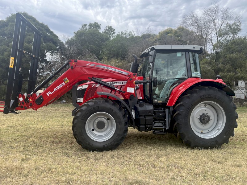 Massey Ferguson 7615