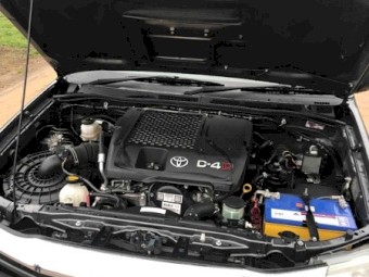 2015 TOYOTA SR HILUX 4X4