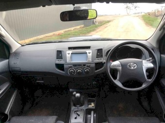 2015 TOYOTA SR HILUX 4X4