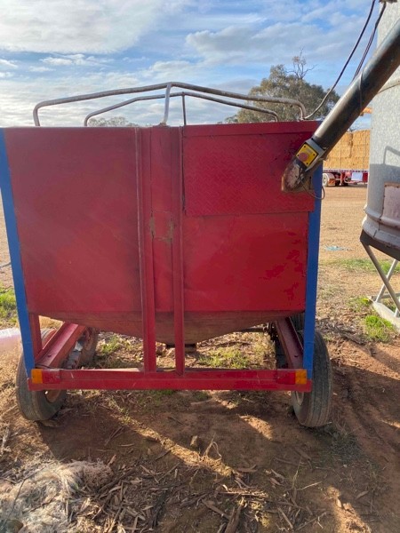 Feed Cart