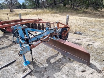 3 point linkage industrial grader