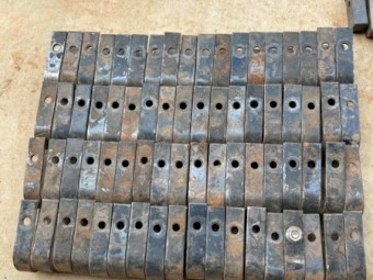 Case/Macdon 1042/2042 Reel Bushes