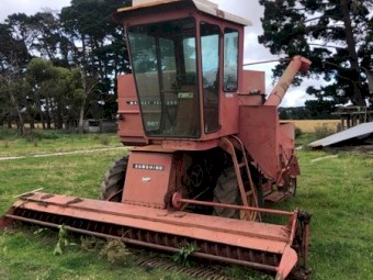 Massey Ferguson 587 Header