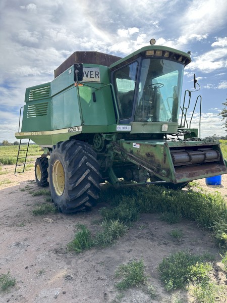 John Deere 9600 Header