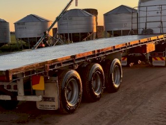 40ft Barker Flat Top Trailer