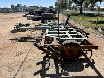 29 Rfm single spring Tynes 6m scarifier frame