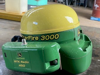 John Deere RTK receiver  