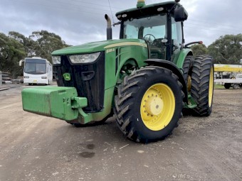 2016 John Deere 8285R Tractor