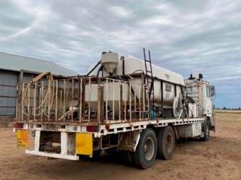 1981 Volvo F10 Spray Truck
