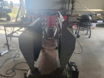 Peak Hill Sheep Immobiliser