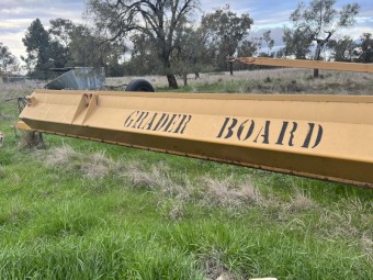 KB Engineering Grader Board 45ft