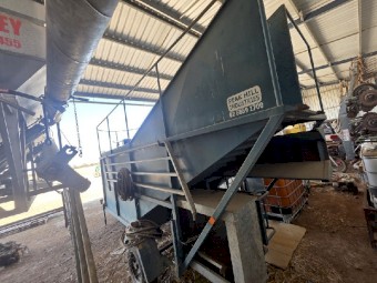 Peak plunge sheep dip 