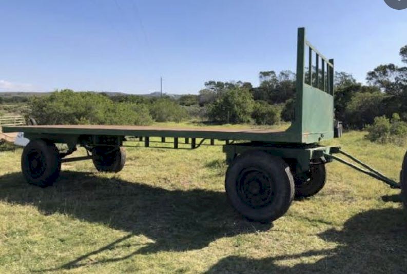 WANTED Farm Hay Trailer (Located Holbrook) Farm Tender