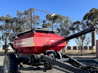 Case (Flexicoil) ADX 2180 AirSeeder