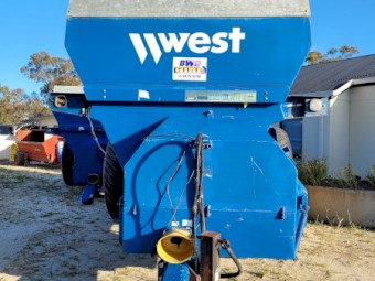 West 3000 Dual Spreader