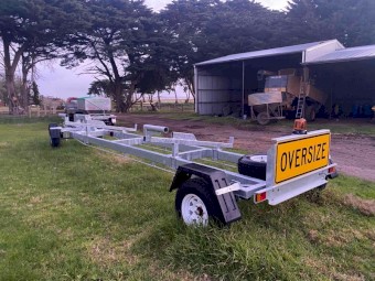 New Knuckey Comb Trailer