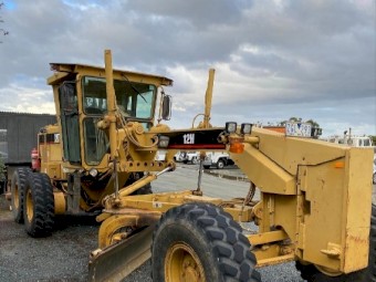 Caterpillar 12H Grader